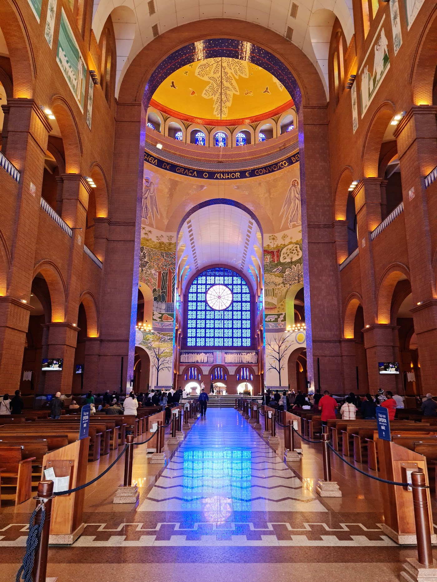 Santuário Nacional de Nossa Senhora Aparecida 1
