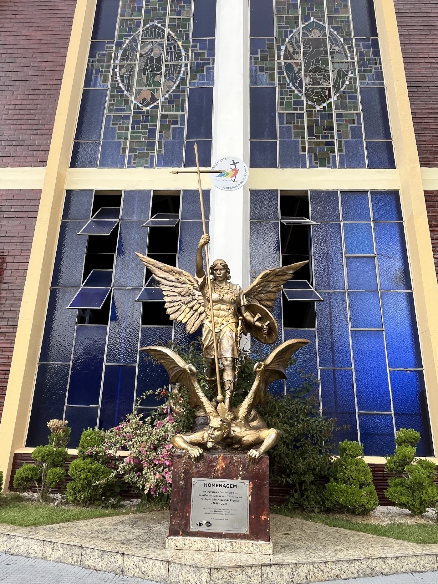 Santuário Diocesano de São Miguel Arcanjo 4