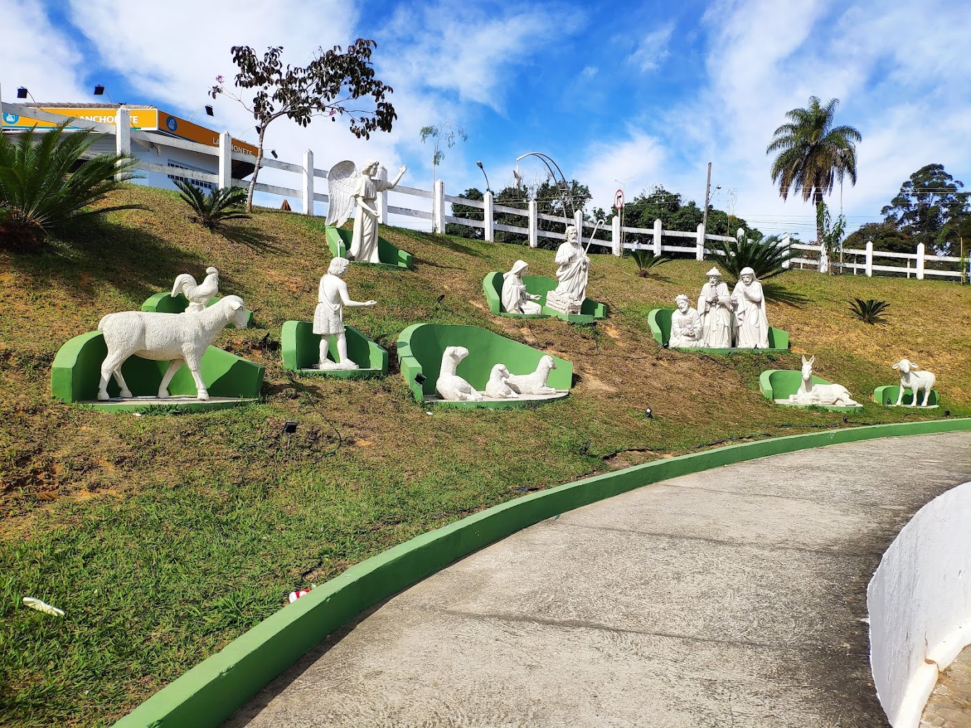 Santuário do Pai das Misericórdias (Canção Nova) 10